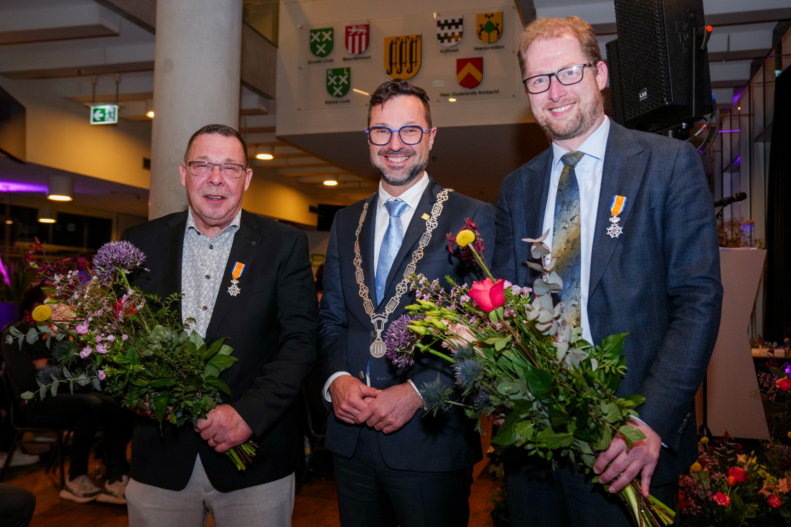 raadsleden-Lid in de Orde van Oranje-Nassau-burgemeester